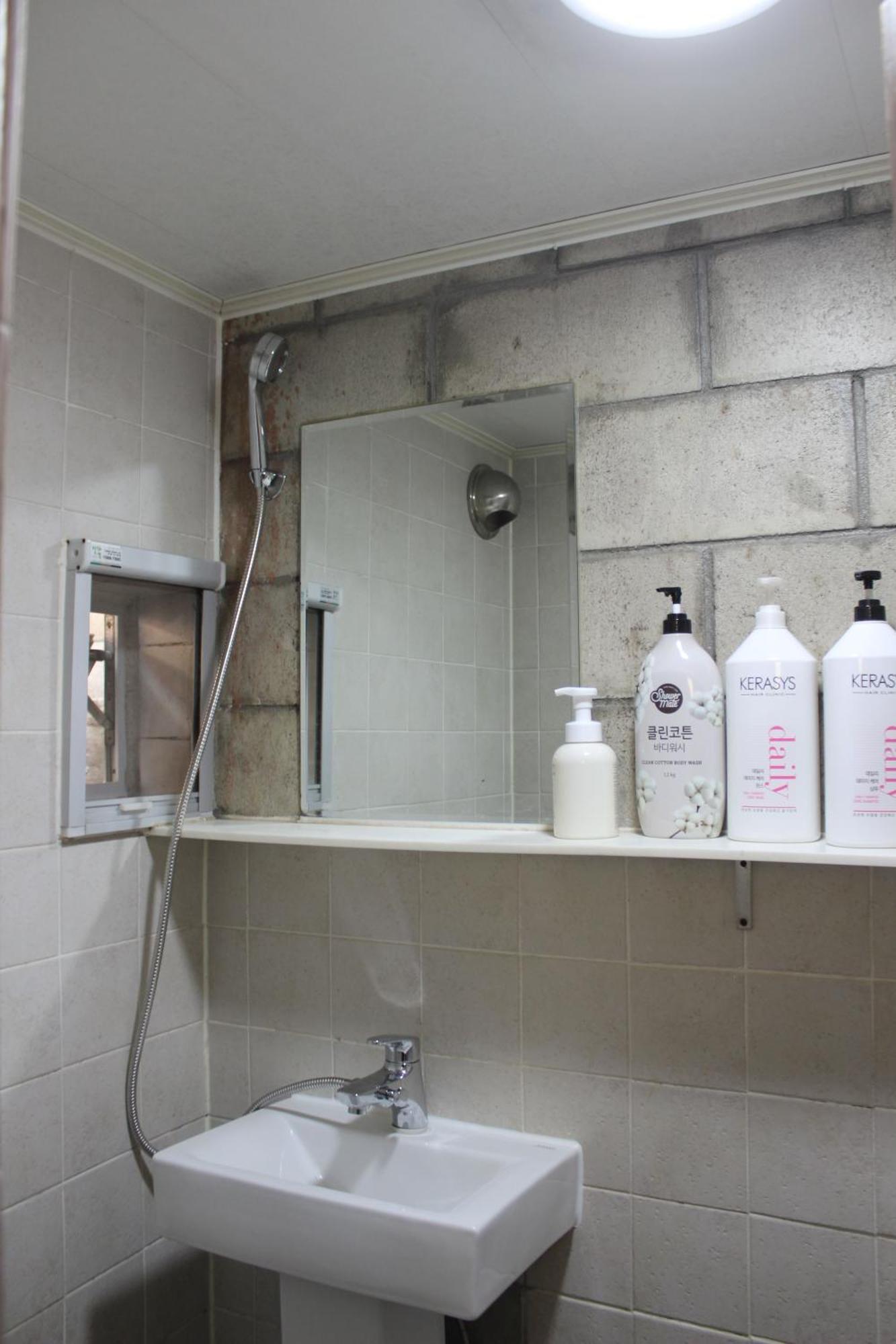 Hostel Jl In Chung-Jeong ソウル特別市 エクステリア 写真